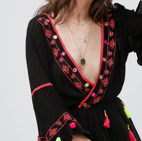 River island Embroidered top with bell sleeves - Picture 2 of 3